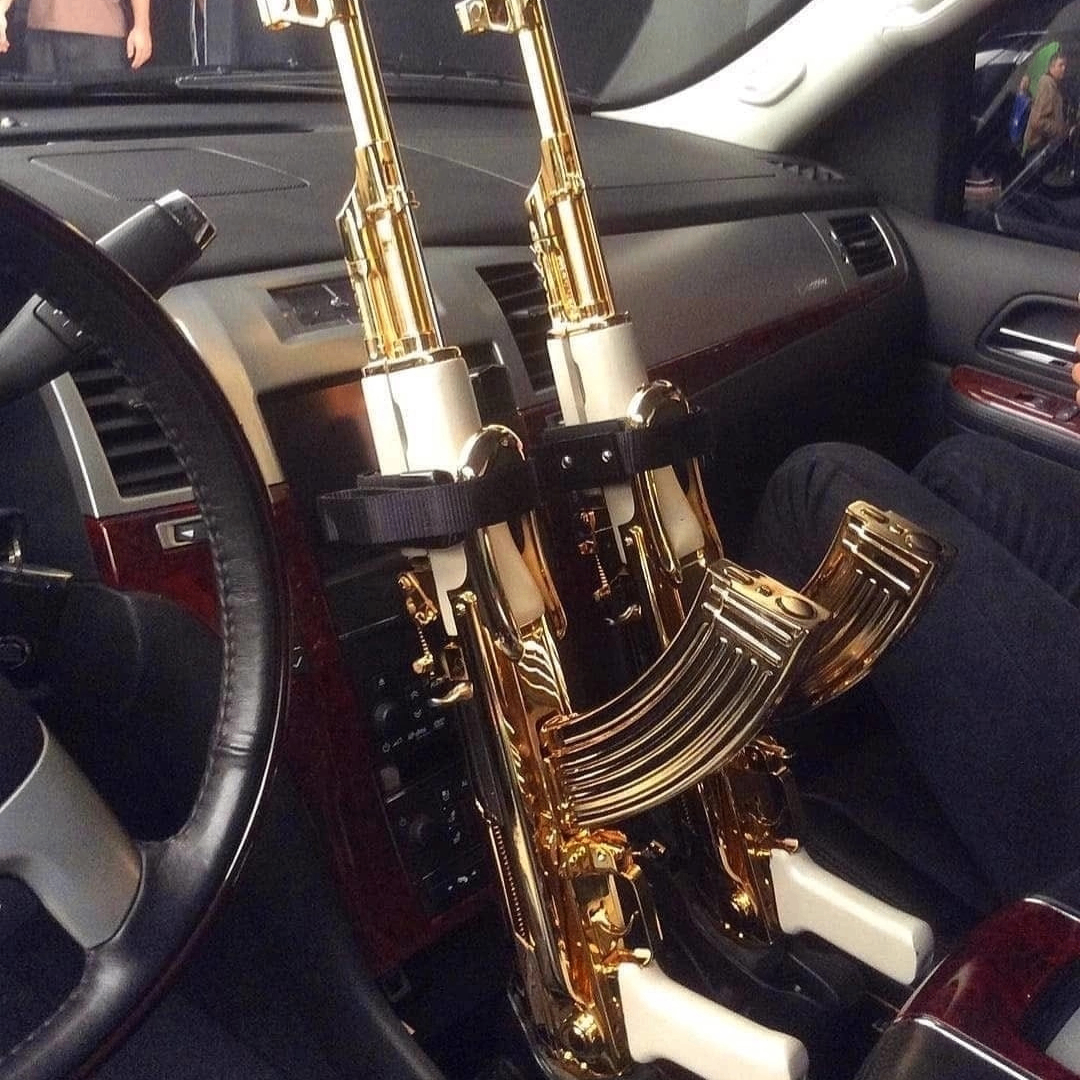 SimonRileyT (simonrileyt.lens) Lens social identity (.lens handle) PFP