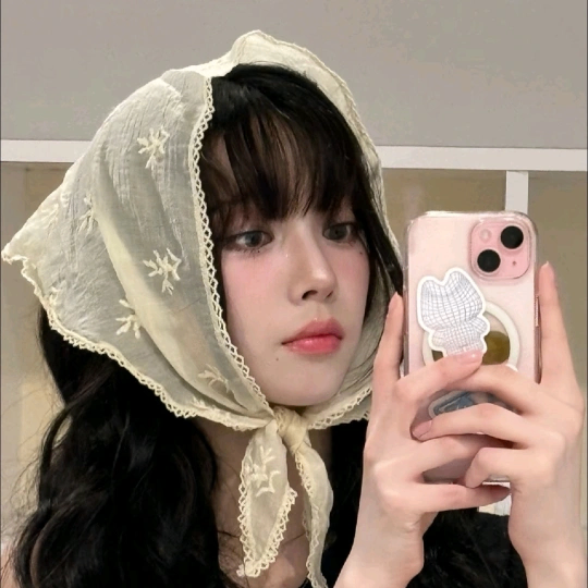 Suzanl (suzanl.lens) Lens social identity (.lens handle) PFP