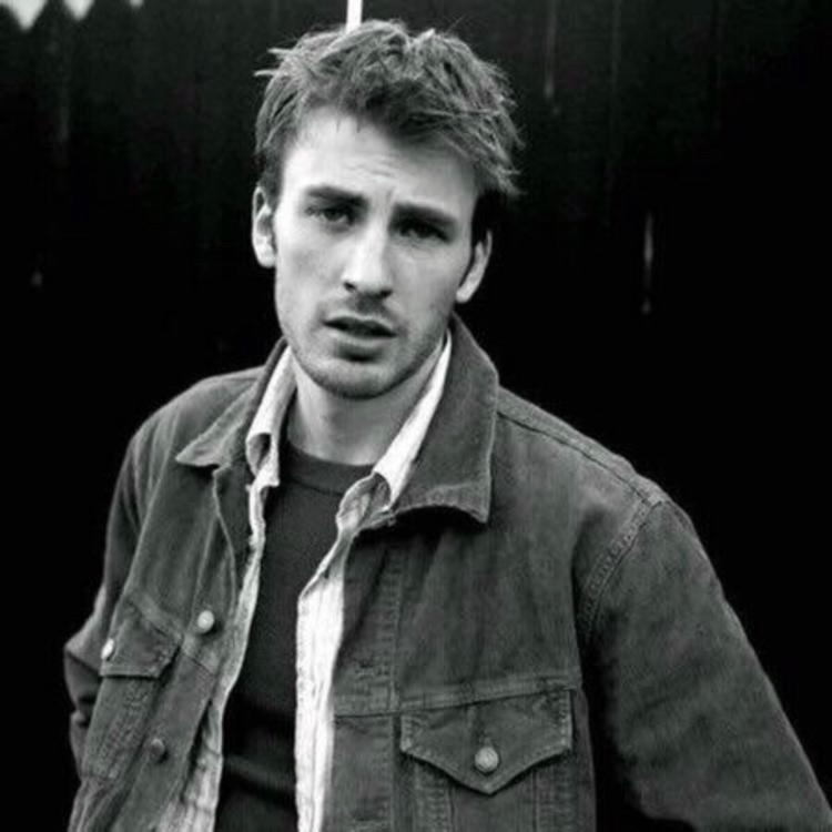 Acoat (roserebel.lens) Lens social identity (.lens handle) PFP