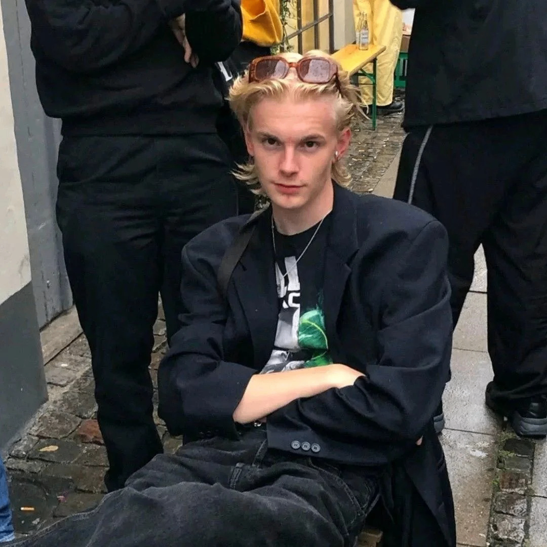 yeddata (yeddata.lens) Lens social identity (.lens handle) PFP