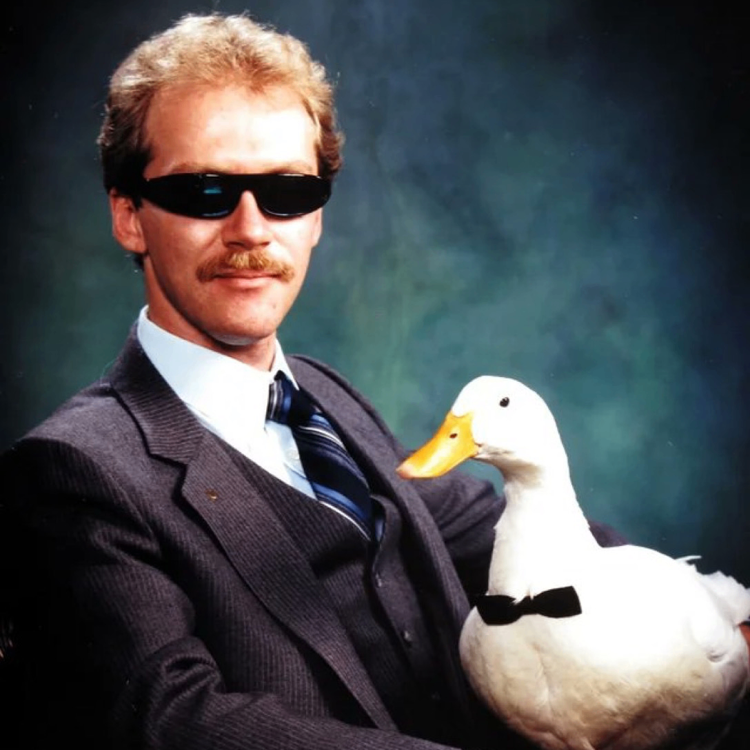 Jhon (motherofelon.lens) Lens social identity (.lens handle) PFP