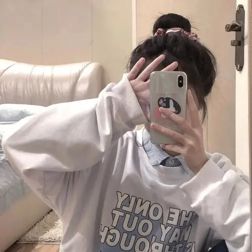 Brook Aled(k) (qqqvv.lens) Lens social identity (.lens handle) PFP