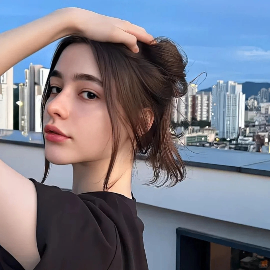 anassa (anassa.lens) Lens social identity (.lens handle) PFP