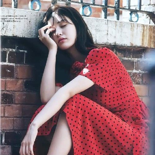 Ukhing (ukhing.lens) Lens social identity (.lens handle) PFP