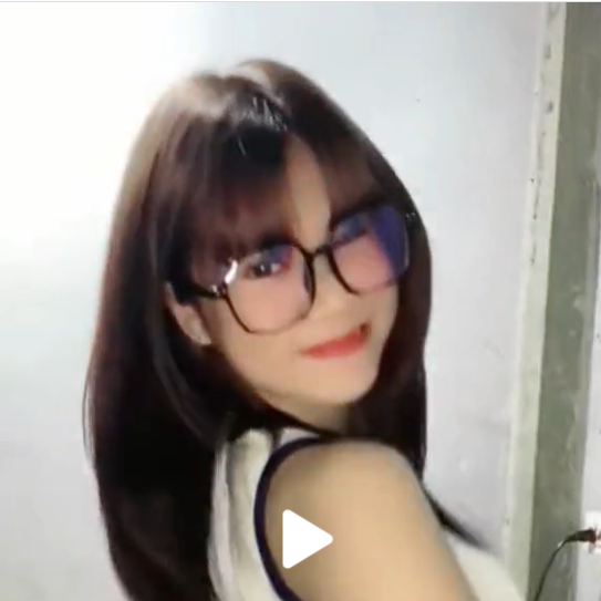 Daisy (0xdizzy.lens) Lens social identity (.lens handle) PFP