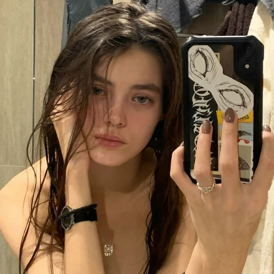 aagwgad (bennof.lens) Lens social identity (.lens handle) PFP