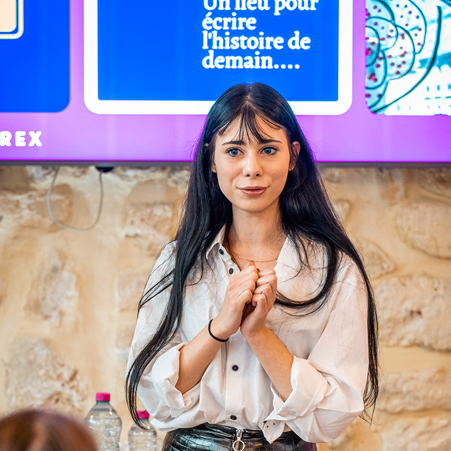 ARTGIRL (artgirls.lens) Lens social identity (.lens handle) PFP