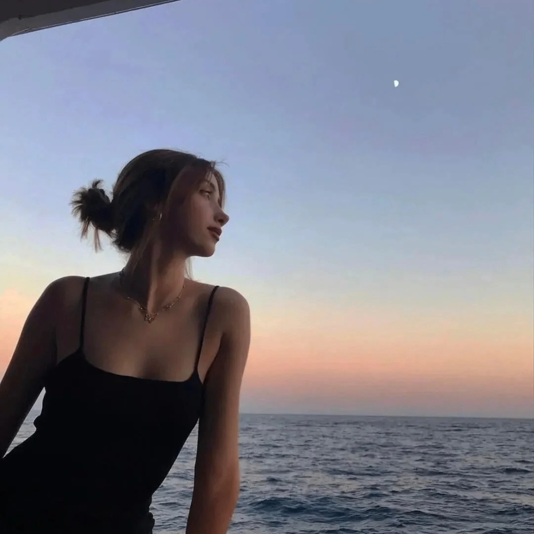 hvhh (lennondd.lens) Lens social identity (.lens handle) PFP