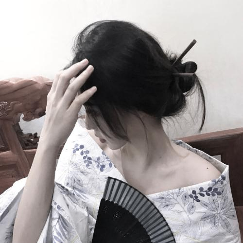 Mia (captainbirdseye.lens) Lens social identity (.lens handle) PFP