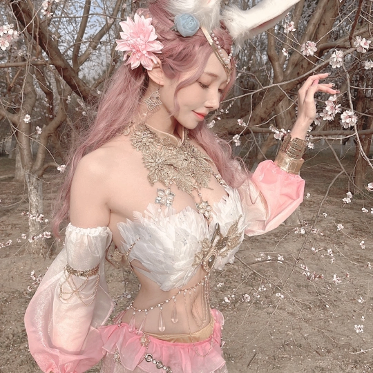 Eunice (euniceo.lens) Lens social identity (.lens handle) PFP