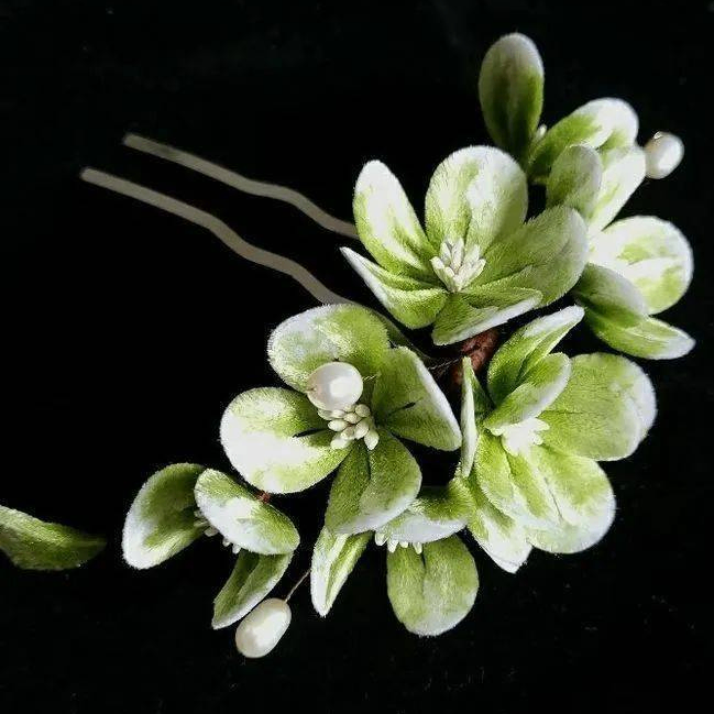 a1266388 (a1266388.lens) Lens social identity (.lens handle) PFP