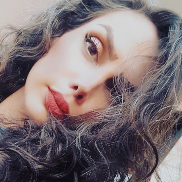 FarNaz (farnaztaqavi.lens) Lens social identity (.lens handle) PFP