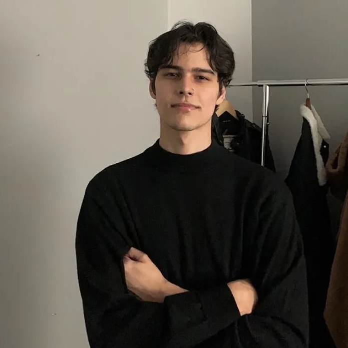 Distantlight (distantlight.lens) Lens social identity (.lens handle) PFP