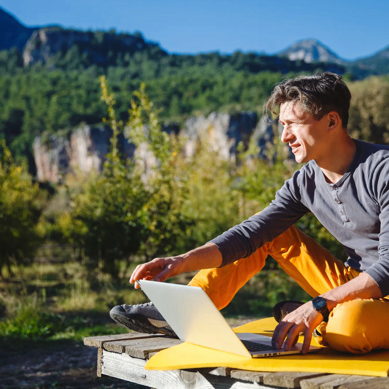 dozengrate0n (dozengrate0n.lens) Lens social identity (.lens handle) PFP