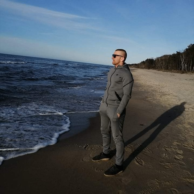 Vladyslav (yakymenko.lens) Lens social identity (.lens handle) PFP