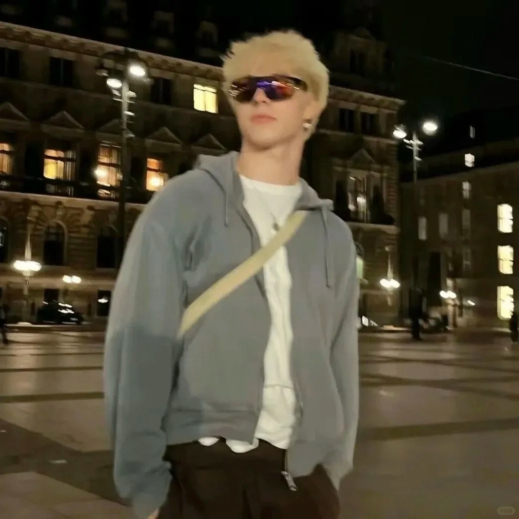 jhgjuu (enochkk.lens) Lens social identity (.lens handle) PFP