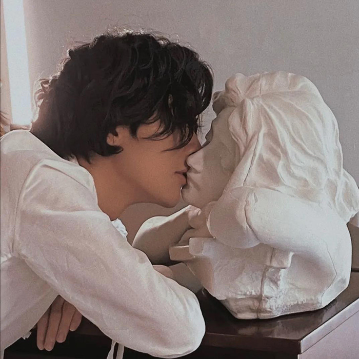 violetcartereee (violetcartereee.lens) Lens social identity (.lens handle) PFP