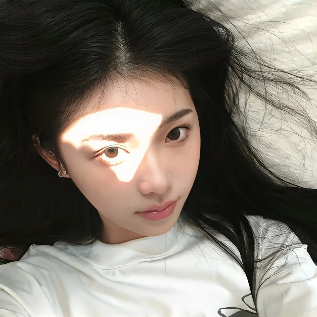 Randolph (olivialiamklxx.lens) Lens social identity (.lens handle) PFP