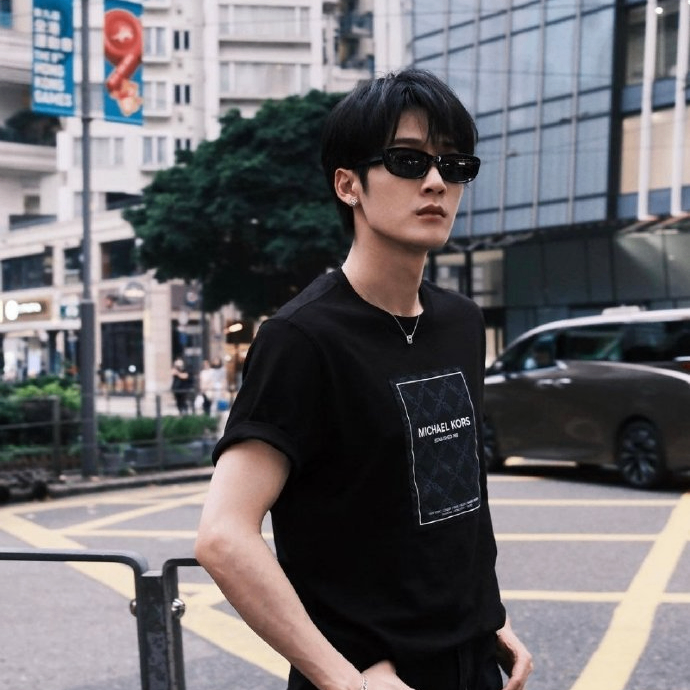 huawei (huawei888.lens) Lens social identity (.lens handle) PFP