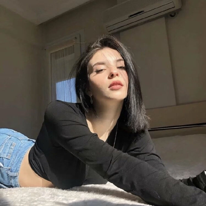 Aurorasa (aurorasa.lens) Lens social identity (.lens handle) PFP