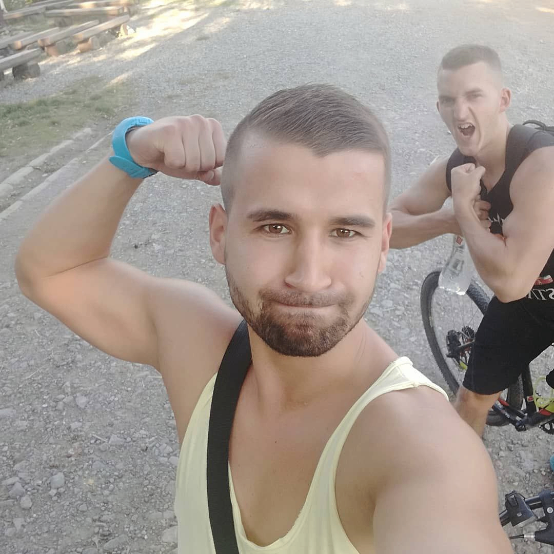 Viktor (10korg.lens) Lens social identity (.lens handle) PFP