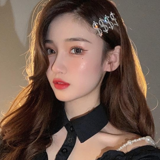 Delia Joan (ssssvv.lens) Lens social identity (.lens handle) PFP