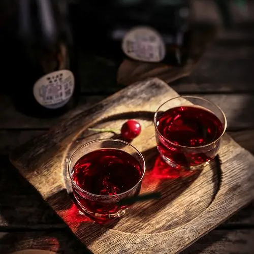 浊酒啊 (liquora.lens) Lens social identity (.lens handle) PFP