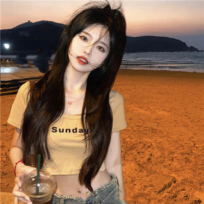 Claire Thoreau (oooook.lens) Lens social identity (.lens handle) PFP