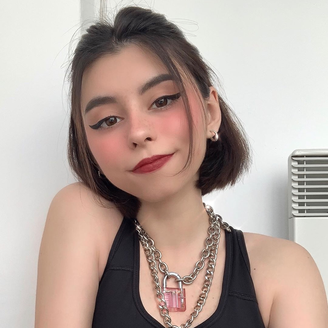 dora0x (dora0x.lens) Lens social identity (.lens handle) PFP