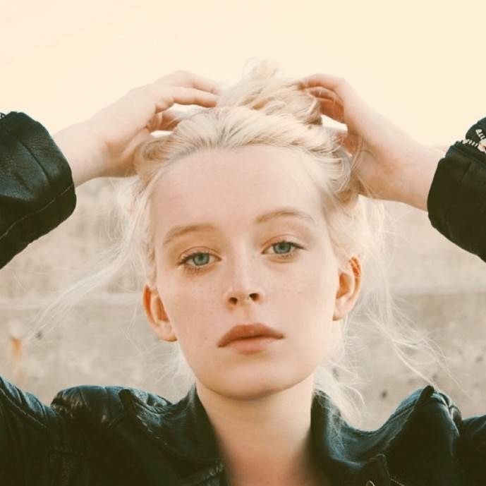 BellaMurphy (bellamurphy.lens) Lens social identity (.lens handle) PFP