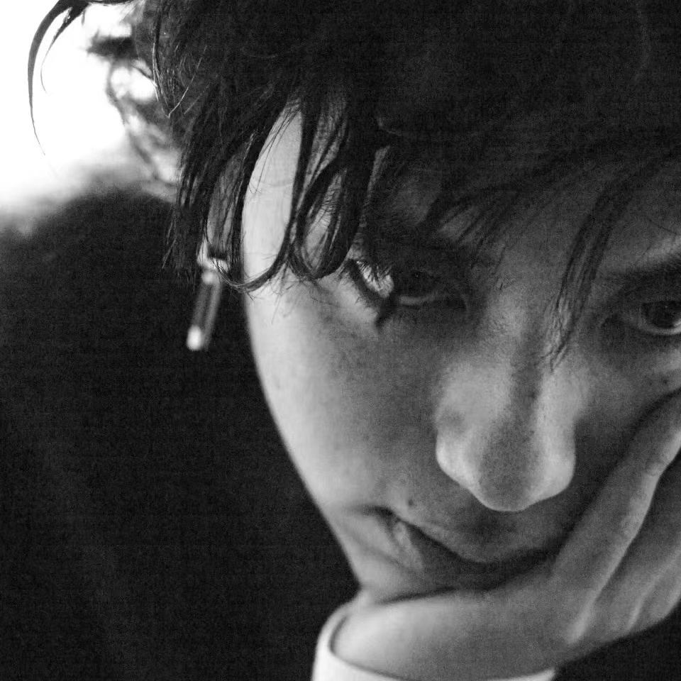 RadiantRaven (brite.lens) Lens social identity (.lens handle) PFP