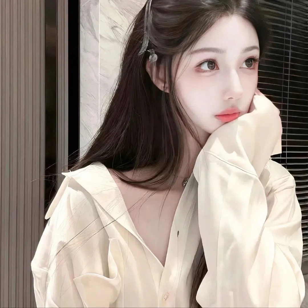 Diana (berniceq.lens) Lens social identity (.lens handle) PFP