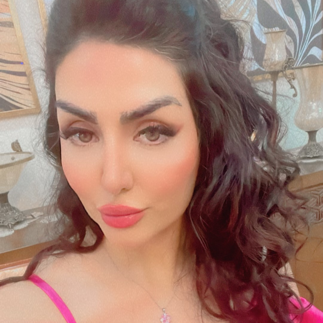 Fereshteh (fereshtehjp.lens) Lens social identity (.lens handle) PFP