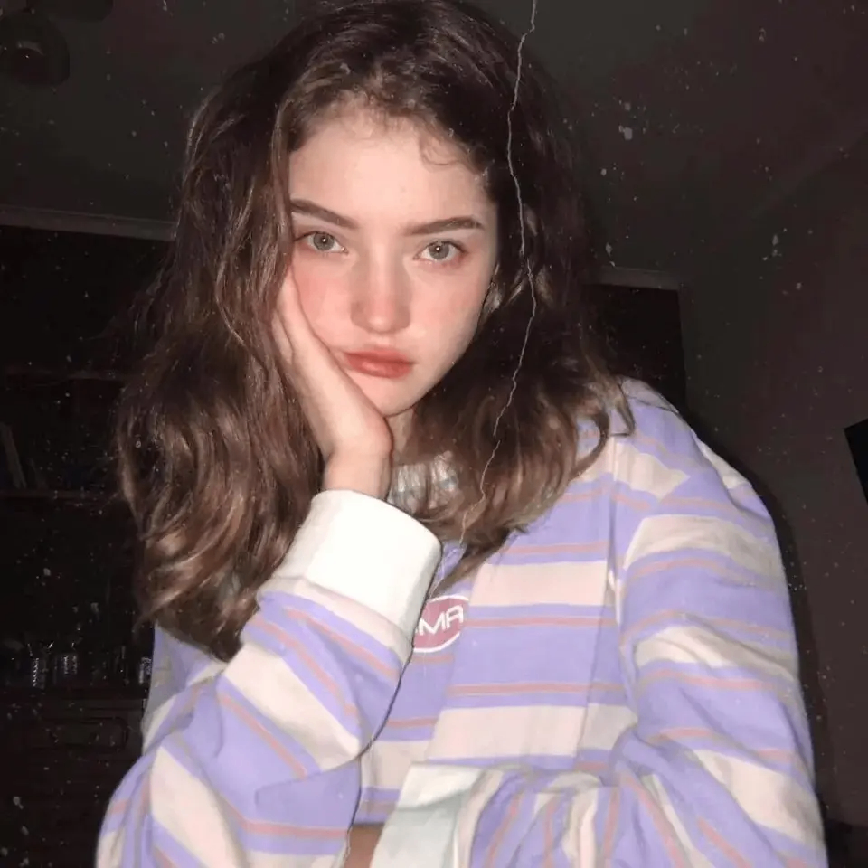 NatalieNathan (tomorrowland9.lens) Lens social identity (.lens handle) PFP