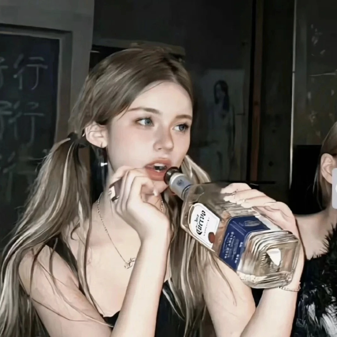 hanawdadfw (adorav.lens) Lens social identity (.lens handle) PFP