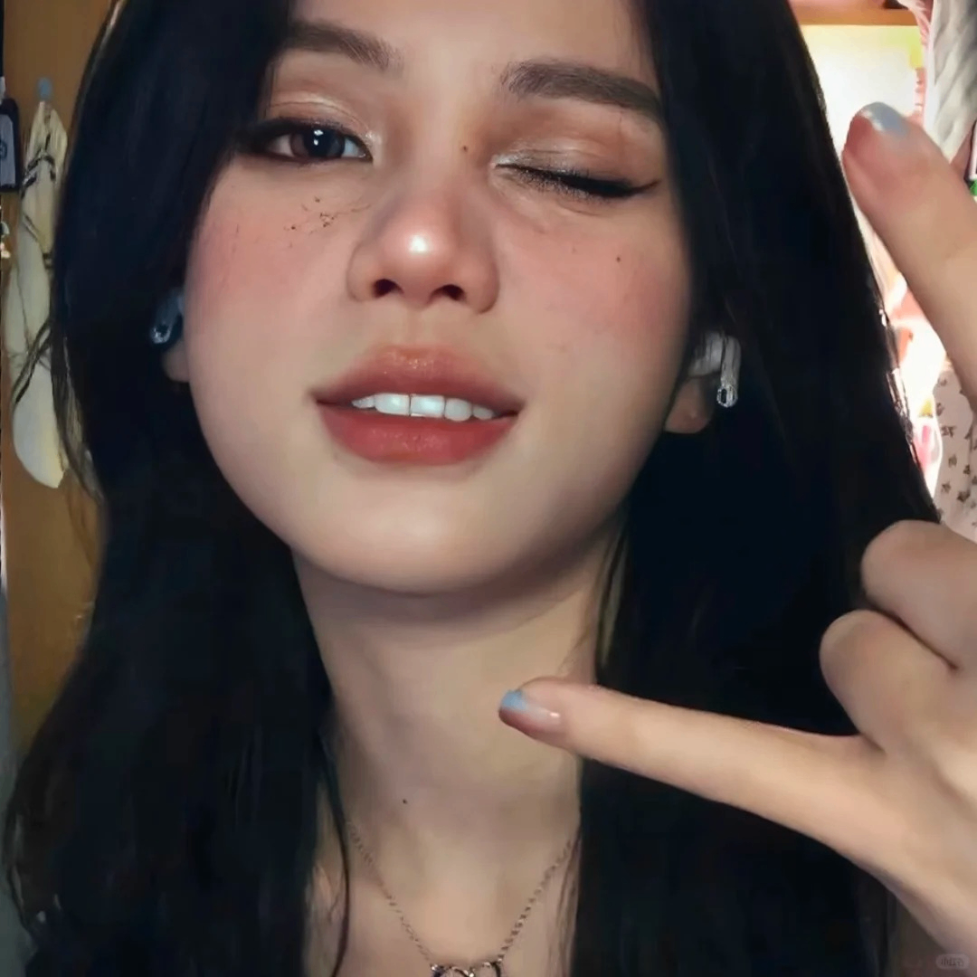 vhgchvui (hunterjj.lens) Lens social identity (.lens handle) PFP