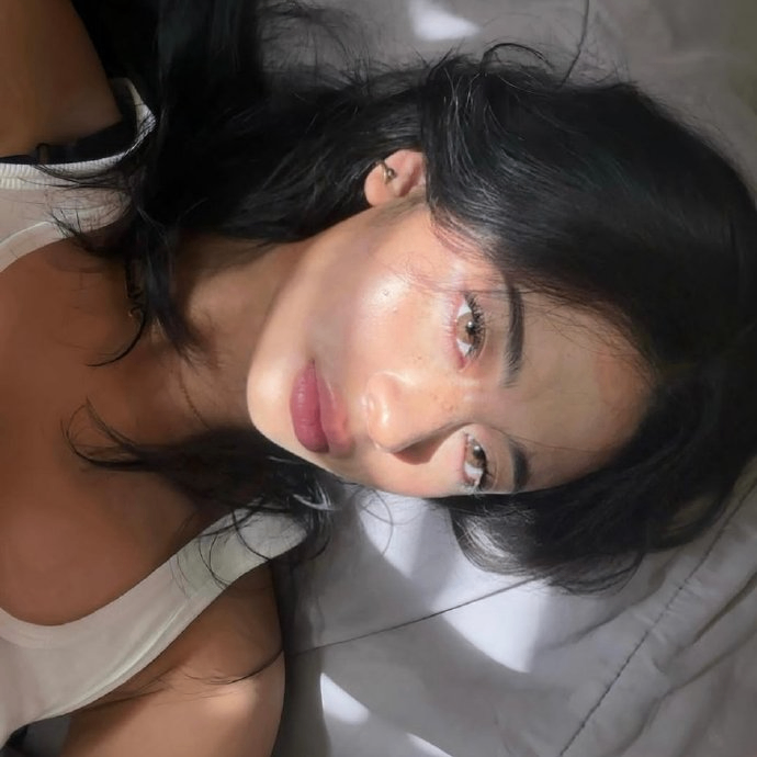 wwww (cleaz.lens) Lens social identity (.lens handle) PFP