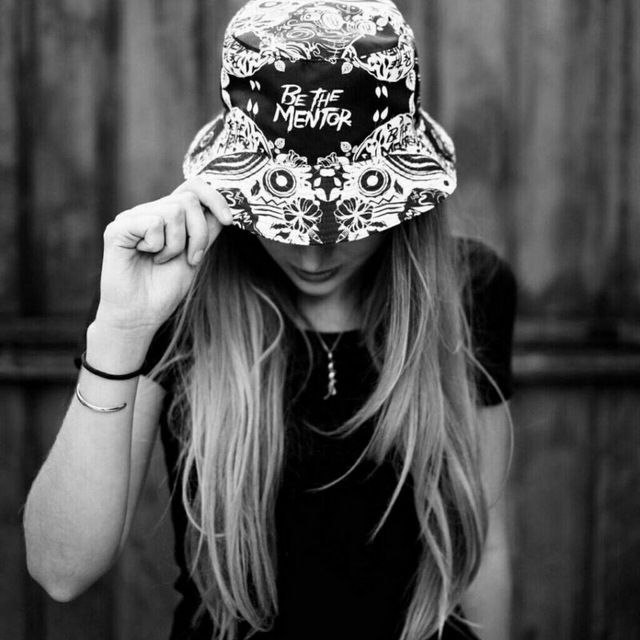 leila (ebrahimi1400.lens) Lens social identity (.lens handle) PFP