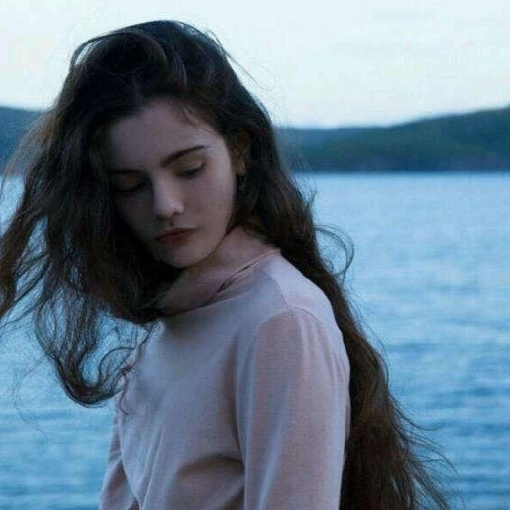 Nora Hope (yyylkld.lens) Lens social identity (.lens handle) PFP