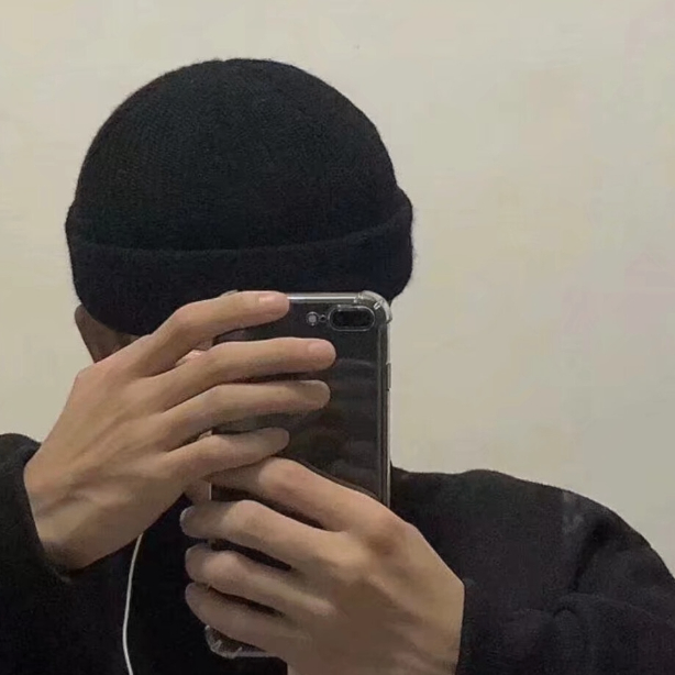 Adam Ann (uuuujj.lens) Lens social identity (.lens handle) PFP