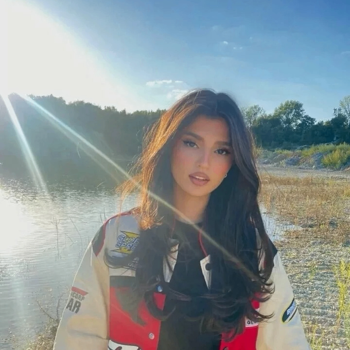 gsfatga (apelovel.lens) Lens social identity (.lens handle) PFP