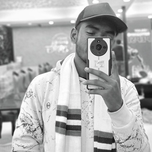 Rafsan (mrrafsan.lens) Lens social identity (.lens handle) PFP