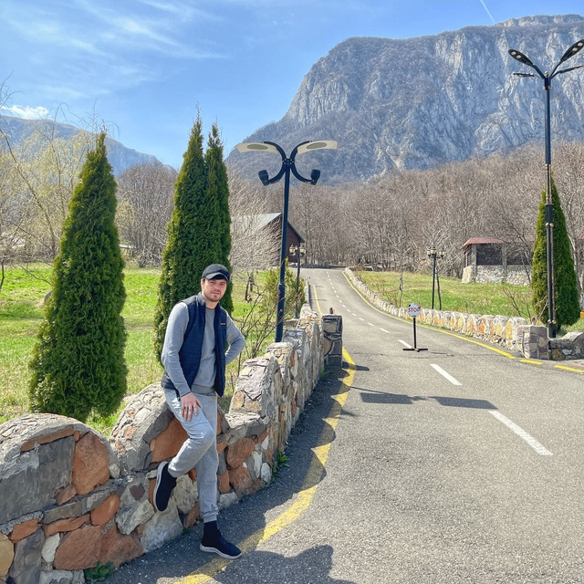 Denis (denisefimovtsov.lens) Lens social identity (.lens handle) PFP