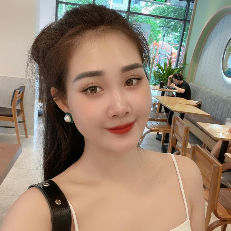 Hoang (hoangs.lens) Lens social identity (.lens handle) PFP