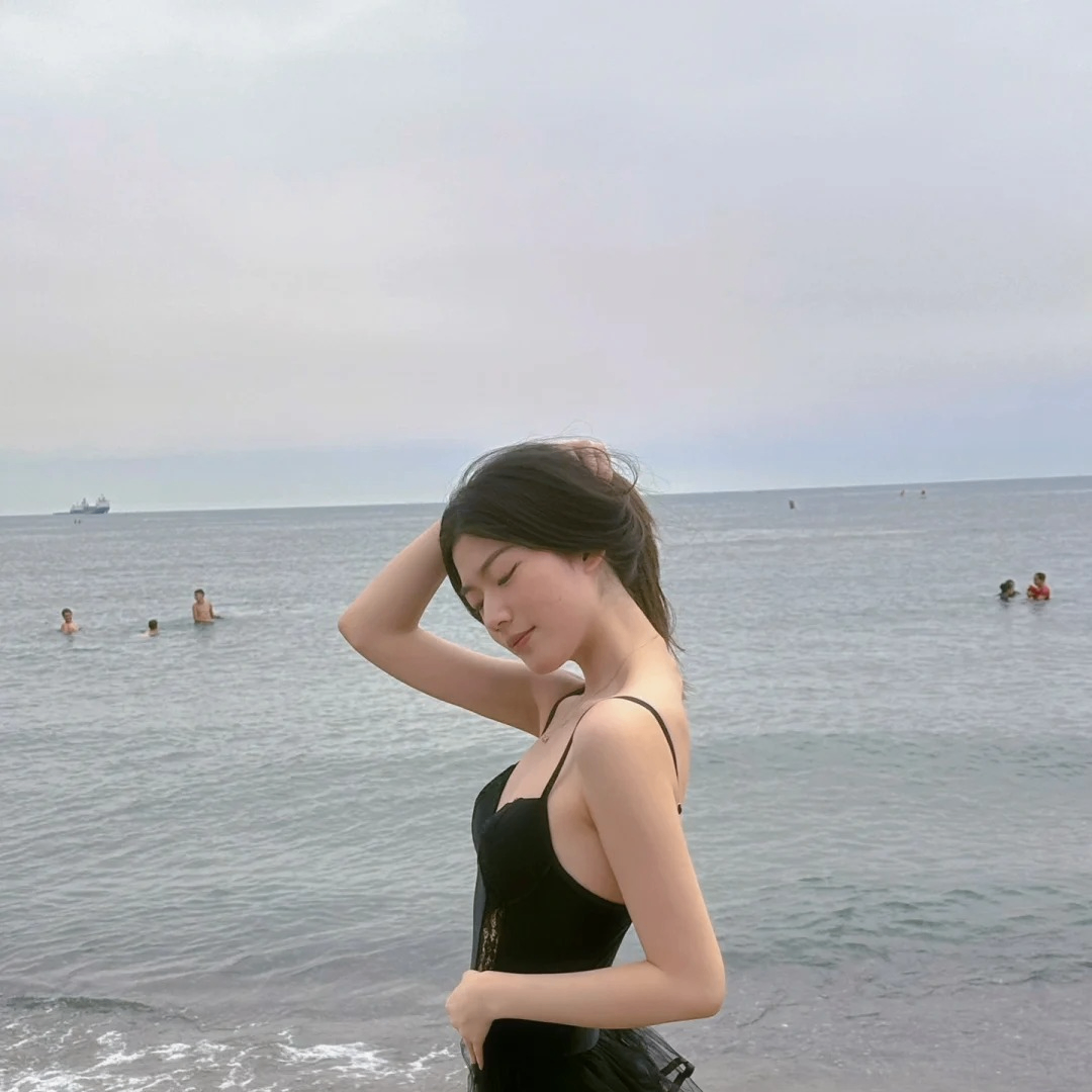 oralieaty (oralieaty.lens) Lens social identity (.lens handle) PFP