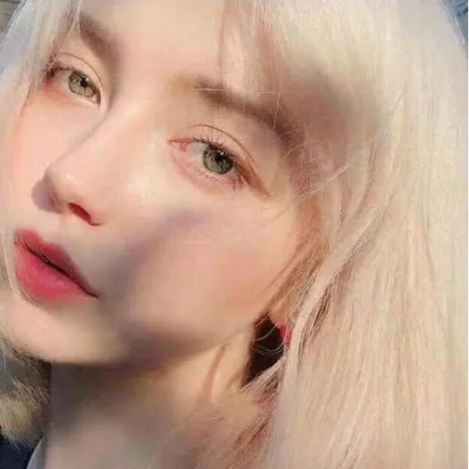 Xenia (pzh3y.lens) Lens social identity (.lens handle) PFP