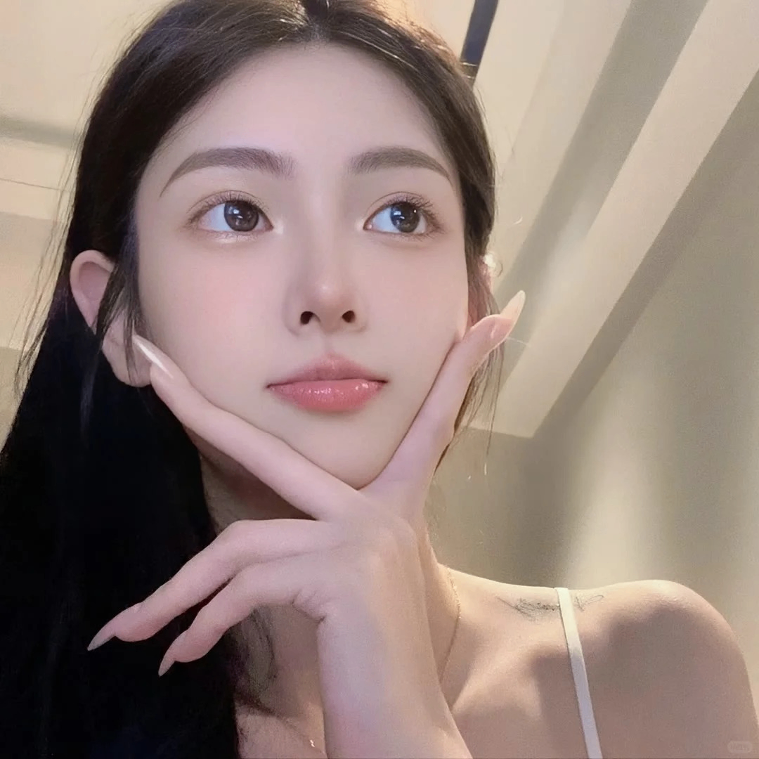 fyyfyf (fvttvrrg.lens) Lens social identity (.lens handle) PFP