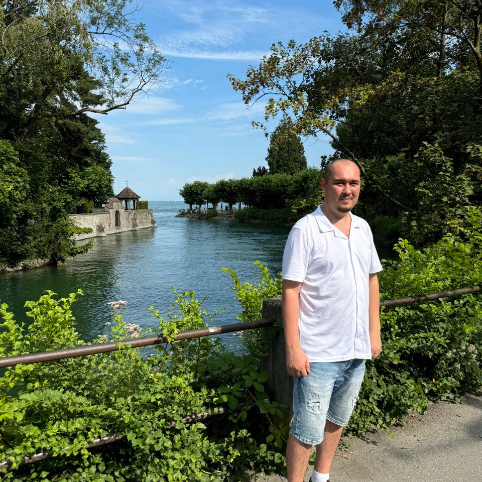 Олександр (oleksandr007.lens) Lens social identity (.lens handle) PFP