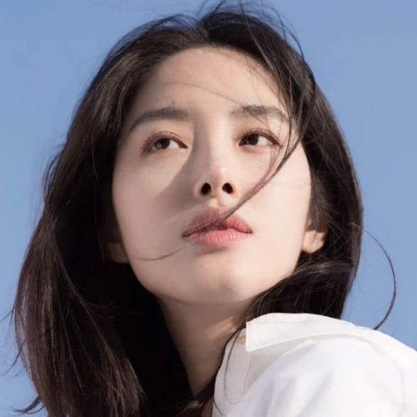 Ophelia Anna (lllluu.lens) Lens social identity (.lens handle) PFP