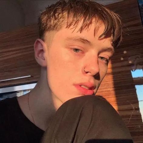 Amber (berthabess.lens) Lens social identity (.lens handle) PFP